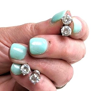 2 sets Cubic Zirconia stud earrings